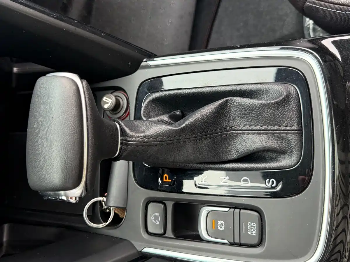 GAC Trumpchi Trumpchi GS4 2019 270T Automatic 2WD Elite Edition фото 15