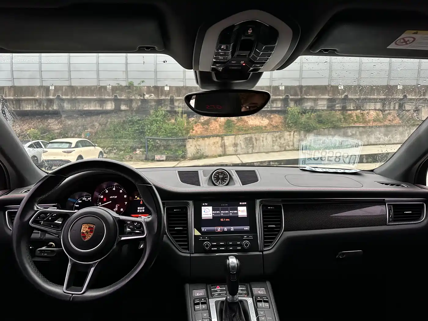 Porsche Macan 2017 Macan GTS 3.0T фото 6