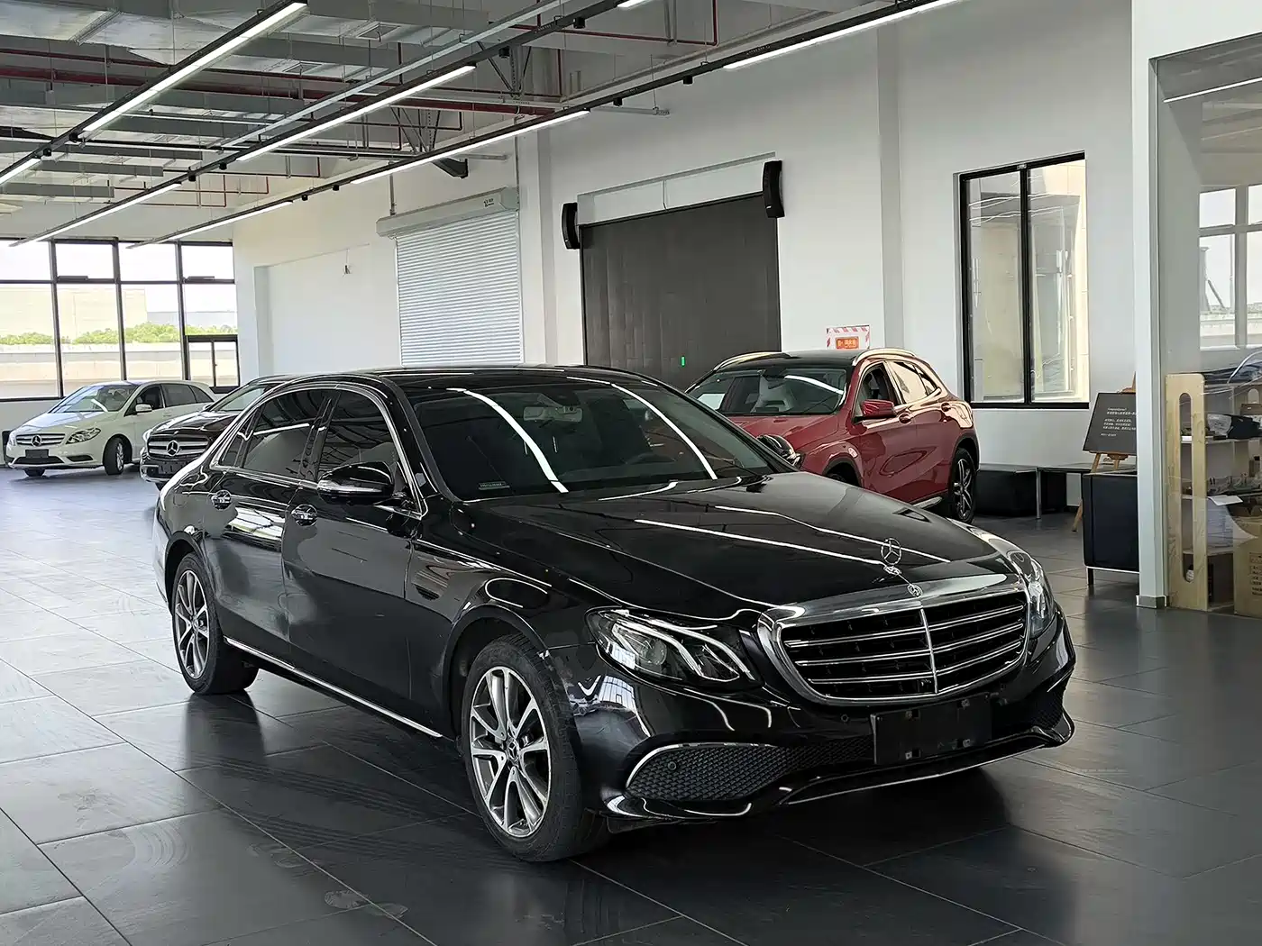 Mercedes-Benz E-Class 2019 Facelift E 300 L Fashion фото 3
