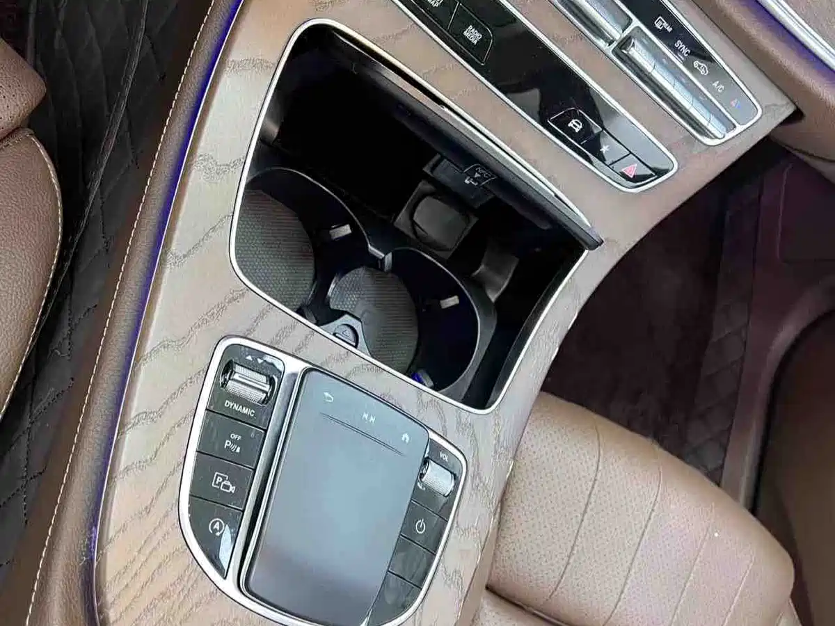 Mercedes-Benz E-Class 2021 Facelift E 260 L фото 19