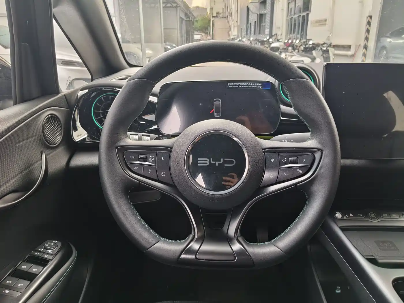 BYD Dolphin 2025 Smart Drive Edition 410km Fashion Version фото 14