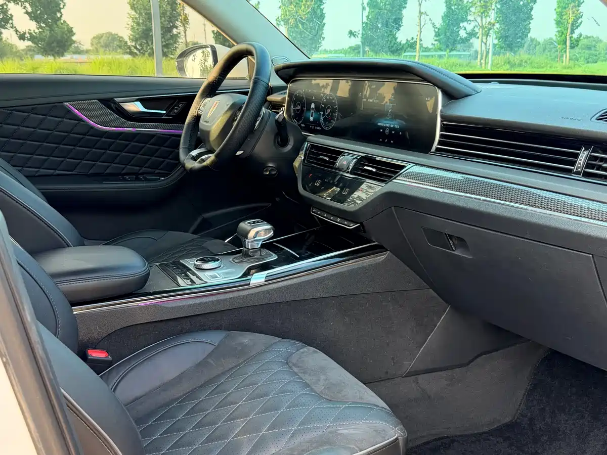 Hongqi HS5 2019 2.0T Intelligent Flagship 4WD Version фото 27