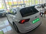 Фото 5 - Volkswagen Tiguan L PHEV