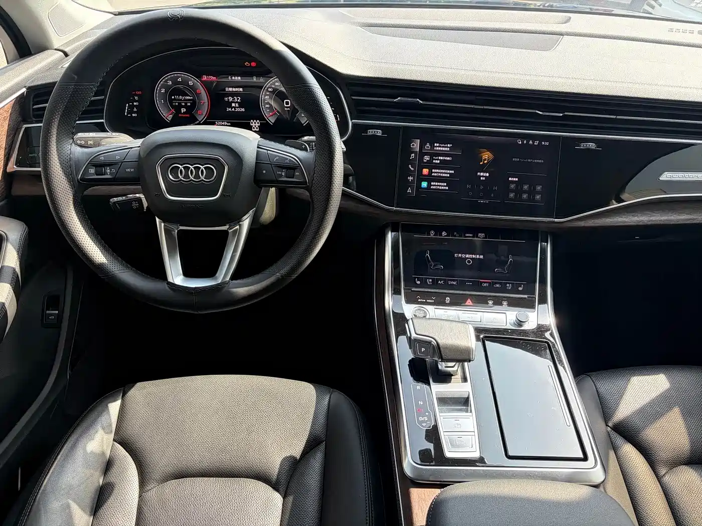 AUDI Q7