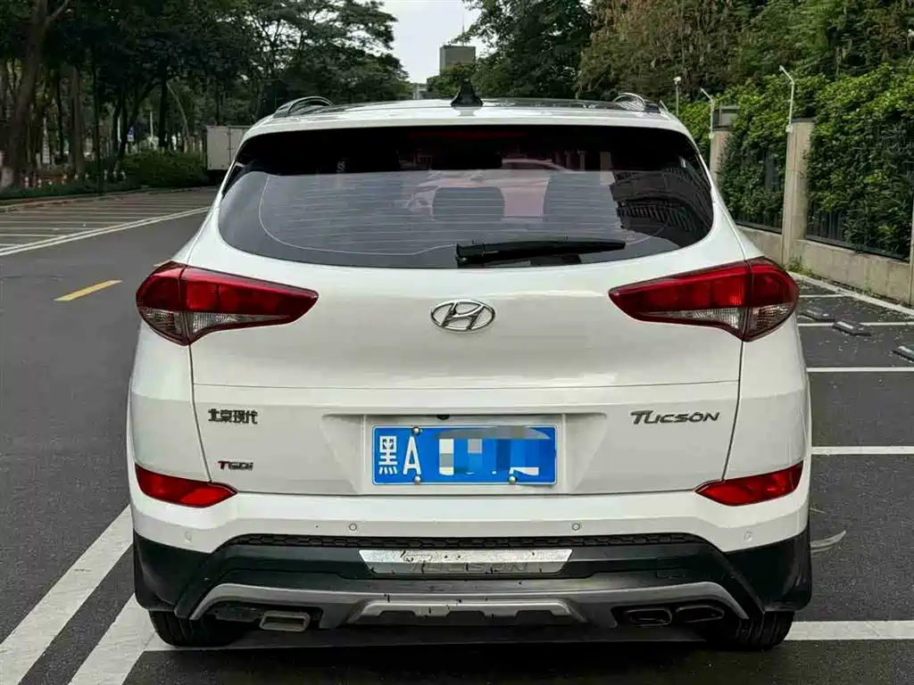 Hyundai Tucson 2015 1.6T Dual Clutch 2WD Smart фото 5
