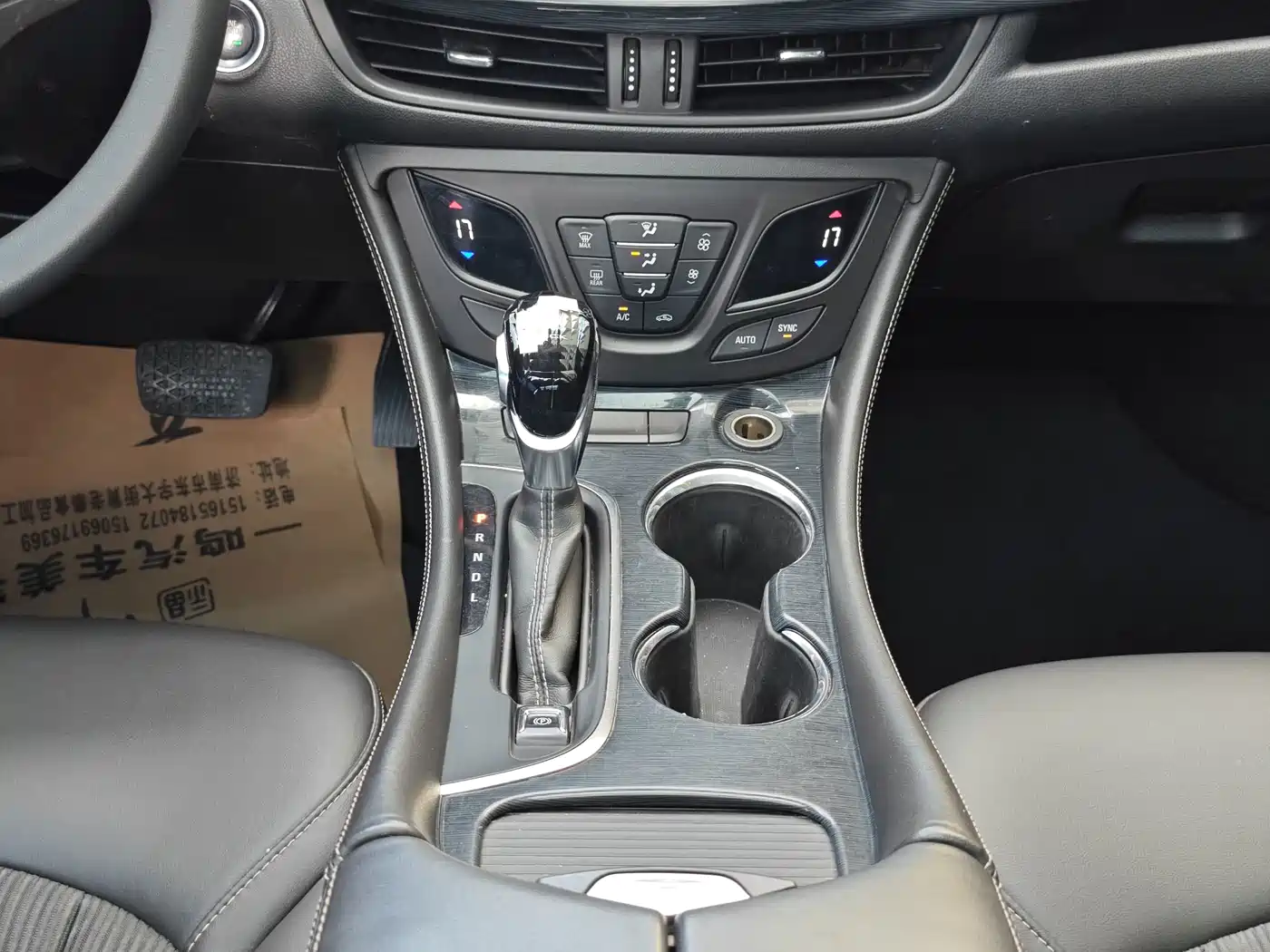 Фото 14 - Buick Envision Plus
