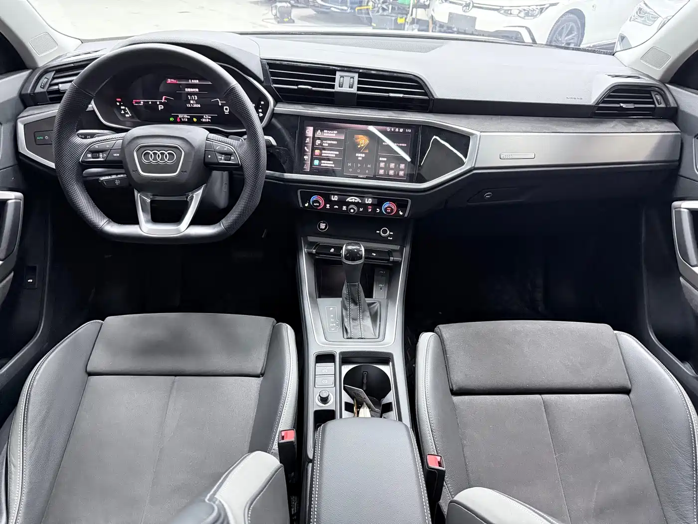 Audi Q3 2022 35 TFSI Fashion Dynamic фото 8