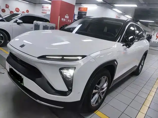 NIO ES6 2021