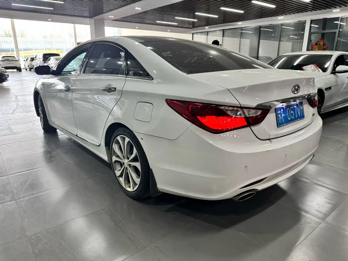 Hyundai Sonata 2014 2.4L Automatic Top Edition China IV фото 6