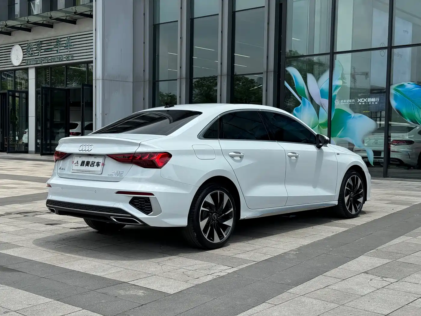 Audi A3 2024 Model A3L Limousine 35 TFSI Fashion Sport фото 4
