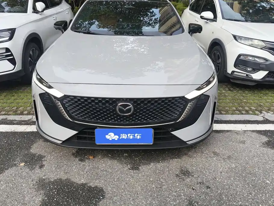 Mazda EZ-6 2025 2024 Extended Range 200 Premium Edition