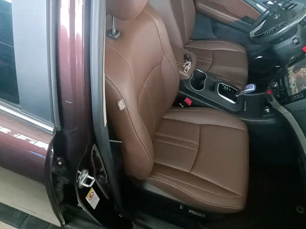 BYD S7 2016 2016 2.0T Automatic Premium Model