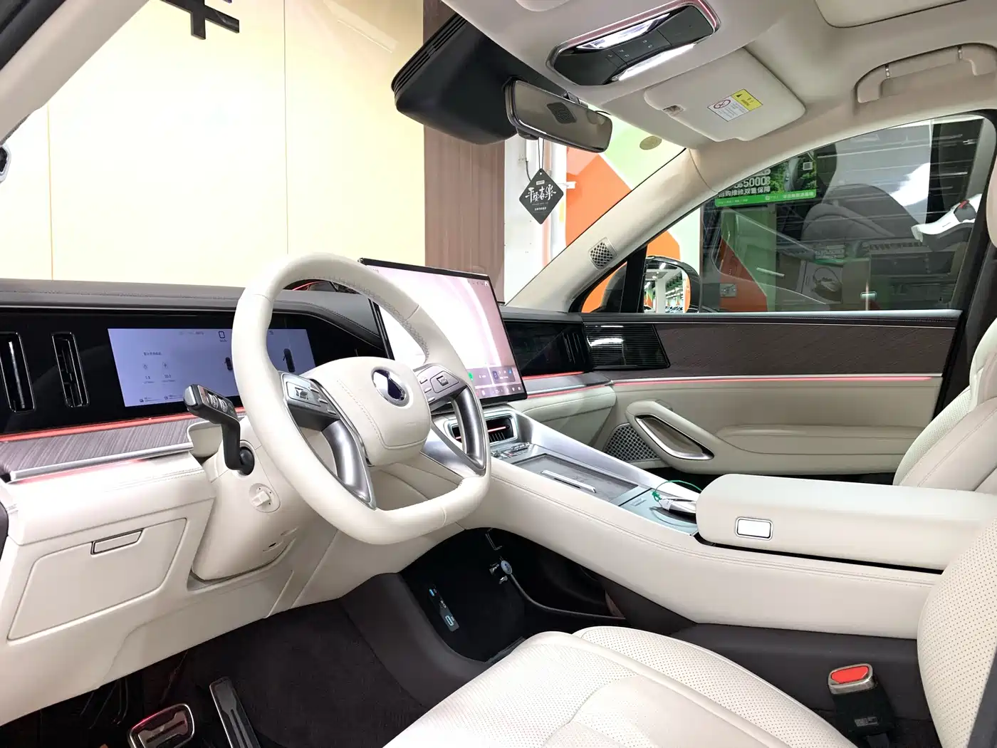 Denza N9 2025 Model Prestige Edition фото 7