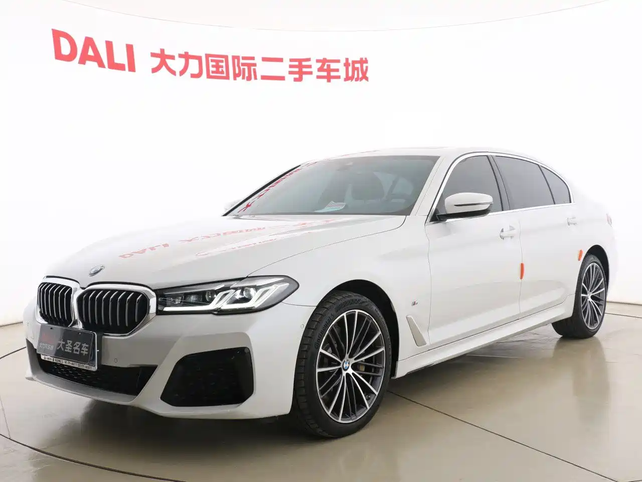 BMW 5 Series 2021 530Li Leading M Sport Package