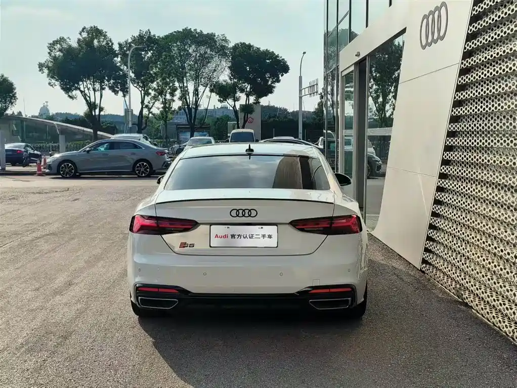 Фото 4 - Audi A5 (Import)