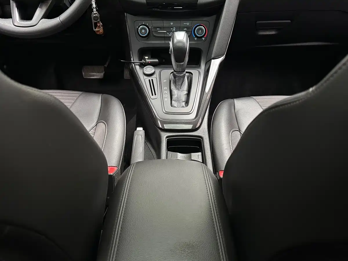 Ford Focus 2018 2018 Hatchback Classic 1.6L Automatic Trend Smart Edition