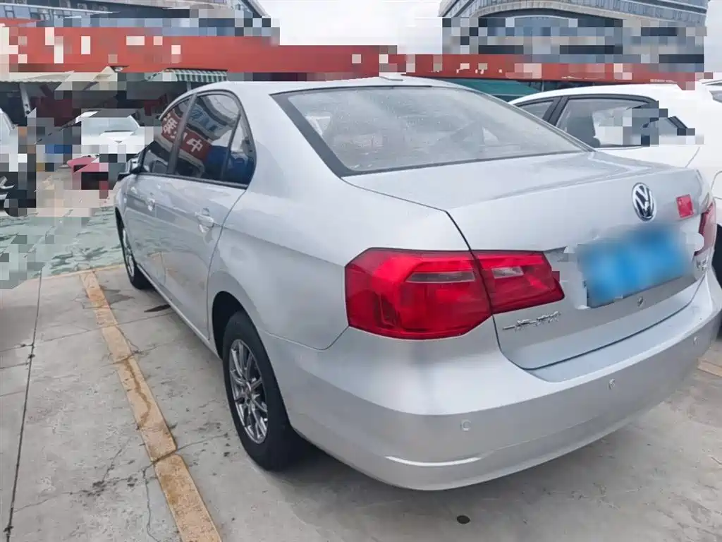 Volkswagen Jetta 2015 Value Edition 1.6L Manual Fashion фото 5
