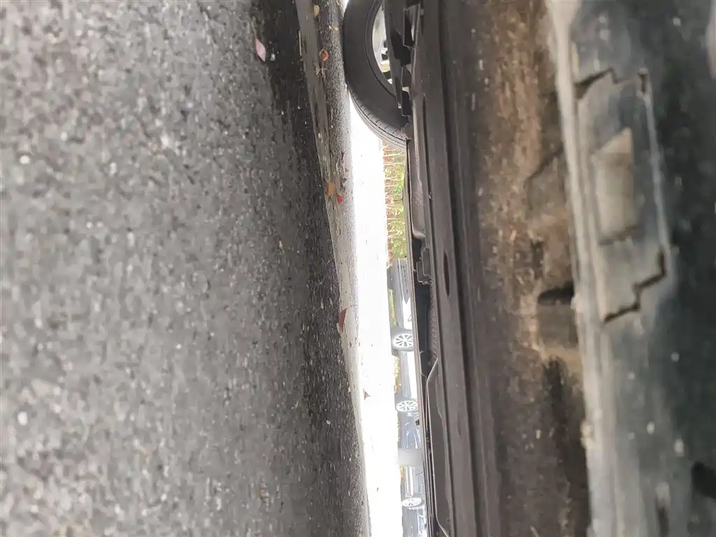 Hongqi H5 2024 2.0T Automatic Smart Connect Flag Smooth Edition фото 19