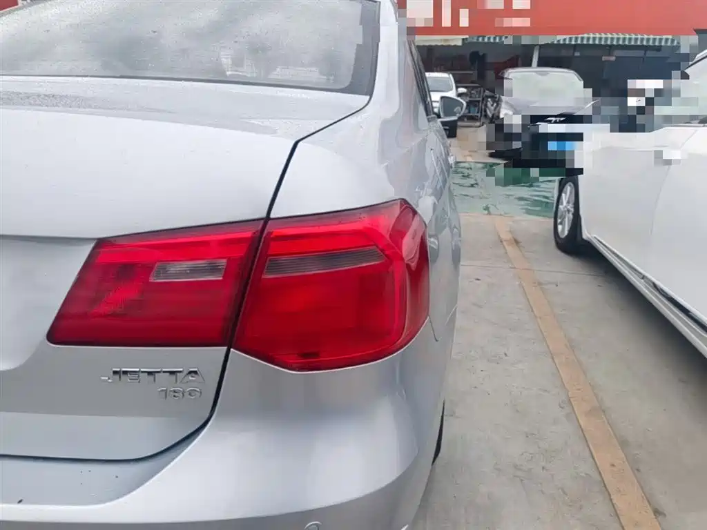 Volkswagen Jetta 2015 Value Edition 1.6L Manual Fashion фото 7