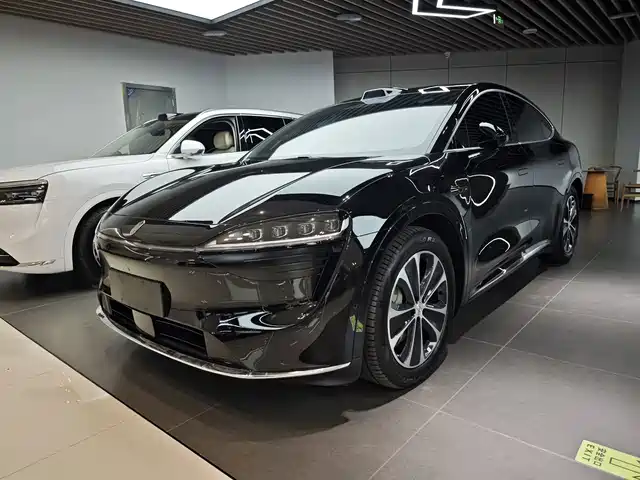 Zhijie Luxeed R7 2025