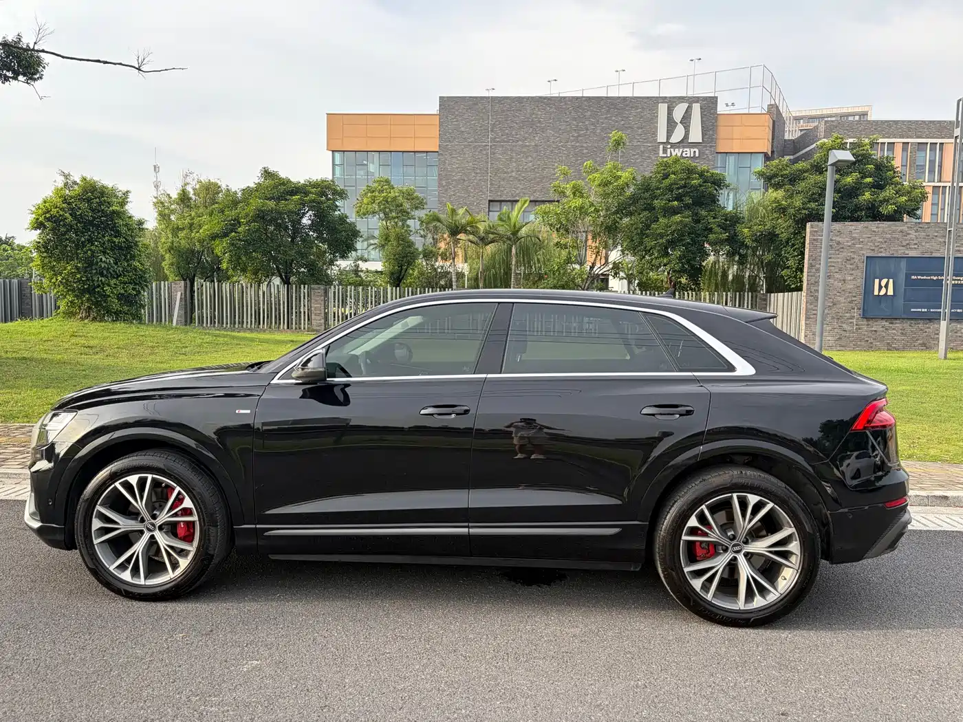 Audi Q8 2021 2021 Model 55 TFSI Luxury Dynamic