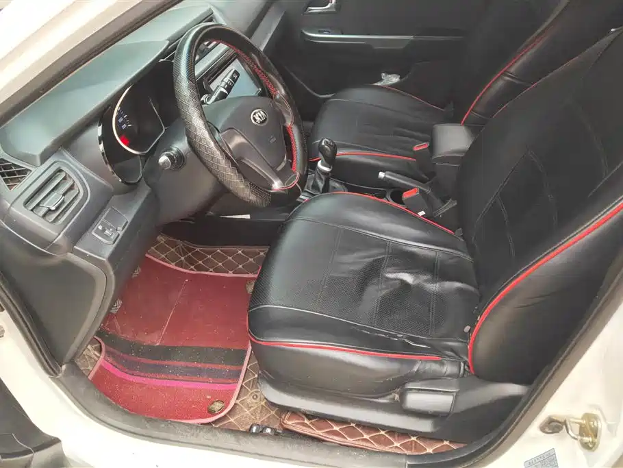 Kia K2 2015 Sedan 1.4L MT GLS фото 9