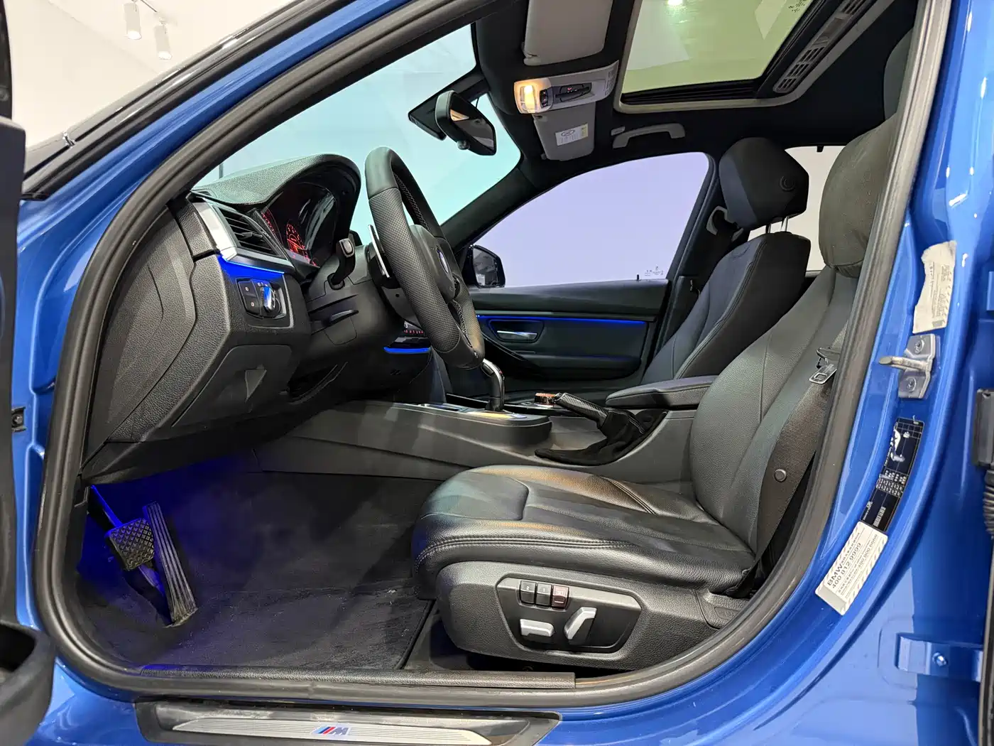 BMW 3 Series 2017 320Li M Sport фото 7