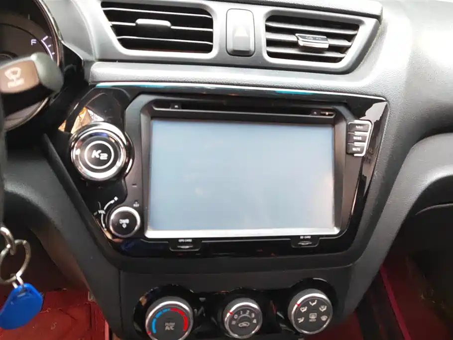 Kia K2 2015 Sedan 1.4L MT GLS фото 13