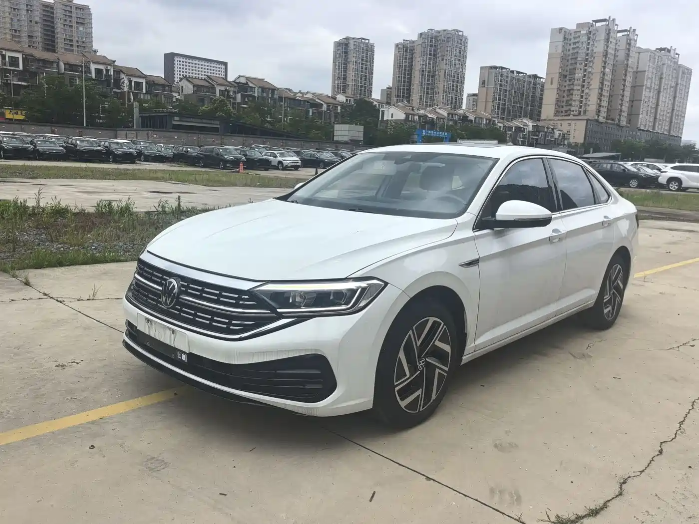 Volkswagen Sagitar 2023 200TSI DSG Soaring Edition