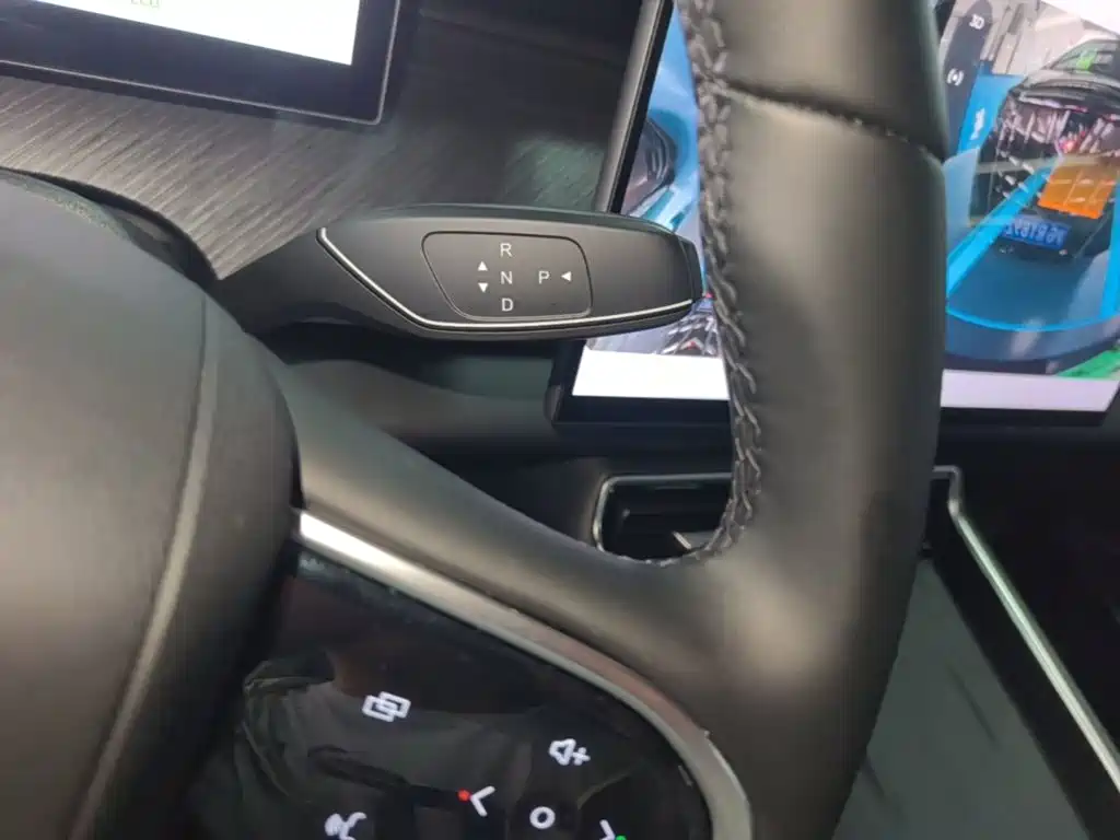 Chery Fengyun Fengyun T9 2026 2025 120 Long Range Premium 5-seater LFP