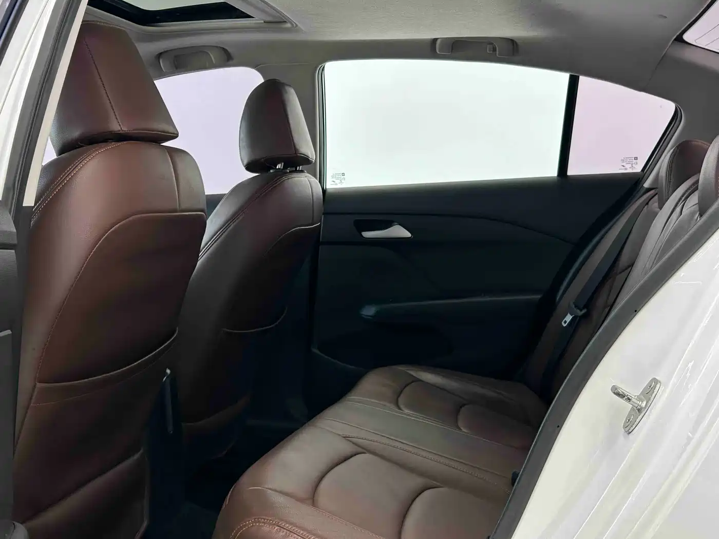 Chevrolet Cavalier 2019 320 Auto Sunroof Enjoyment Edition фото 6
