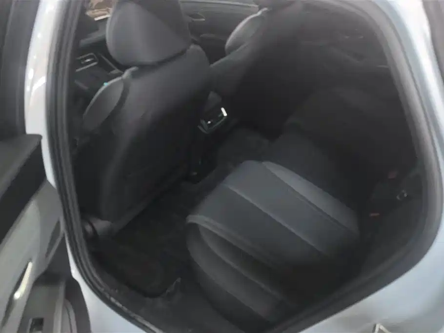 BYD Qin L 2025 DM-i Smart Drive Edition 80KM Leading фото 11