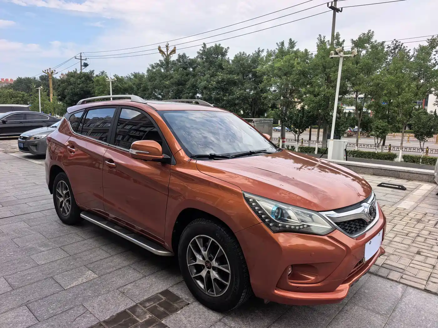 Фото 3 - BYD Song