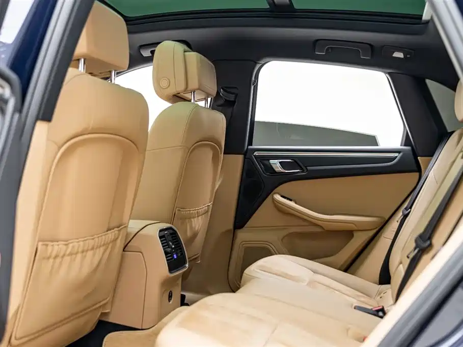 Porsche Macan 2020 Macan 2.0T фото 9