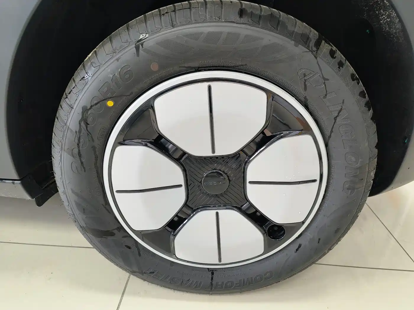 Geely Galaxy Starry Wish 2026 Edition 310km Youth Version фото 23