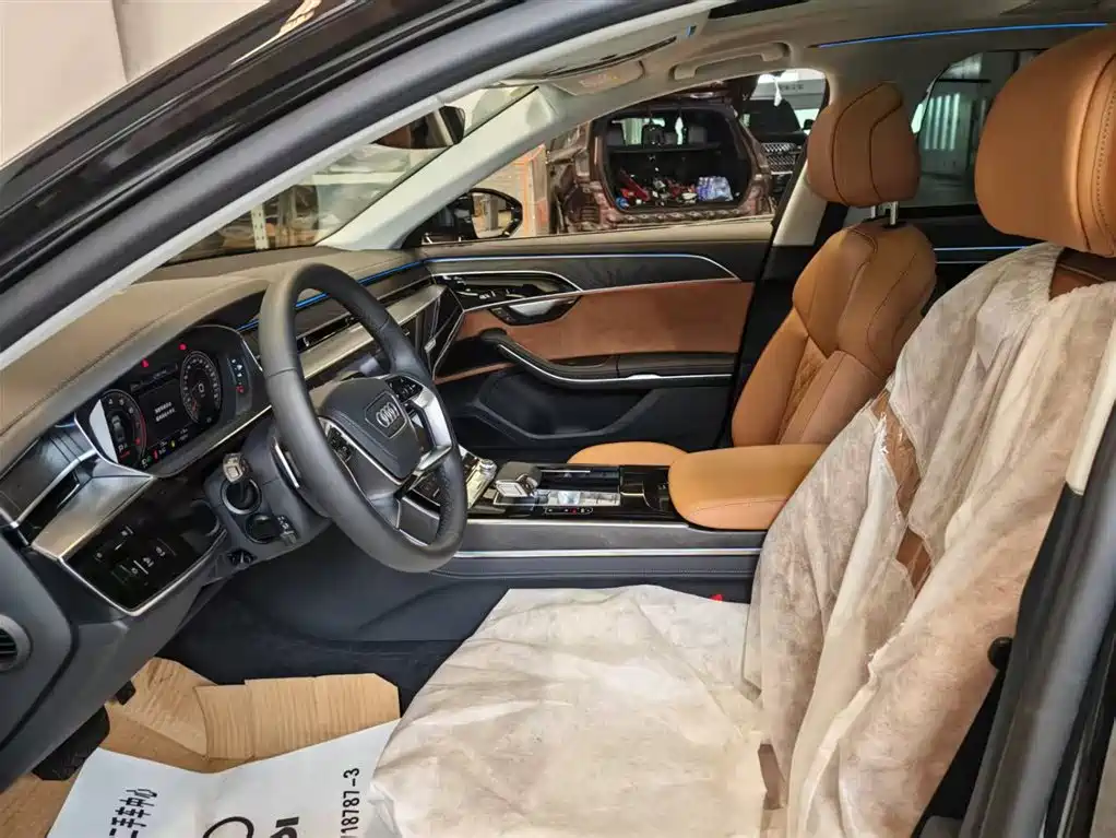 Audi A8 2025 A8L 50 TFSI quattro Exclusive Selection фото 15