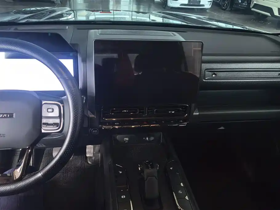 Haval Meng Long NEV 2024 Hi4 145 Pro фото 13