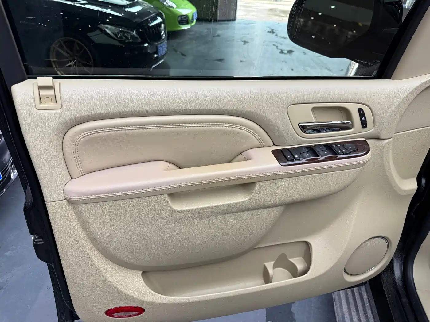 Cadillac Escalade 2010 2008 6.2 AWD