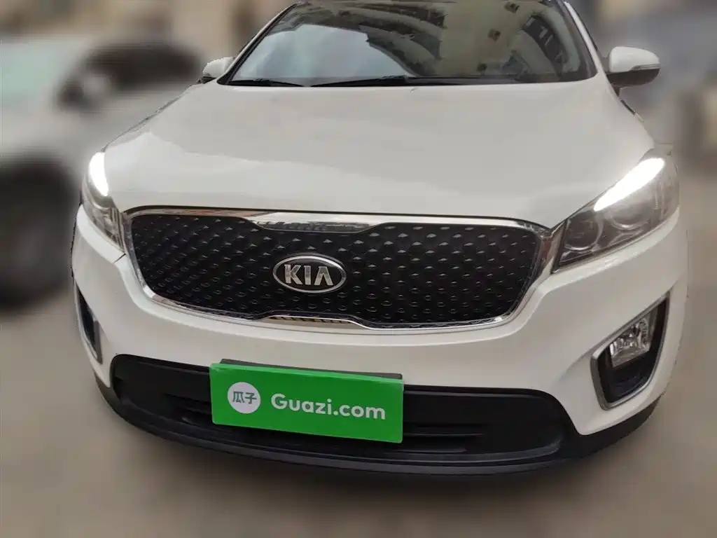 Kia Sorento 2015 Sorento L 2.2T Diesel 4WD Sport 7-Seater фото 3