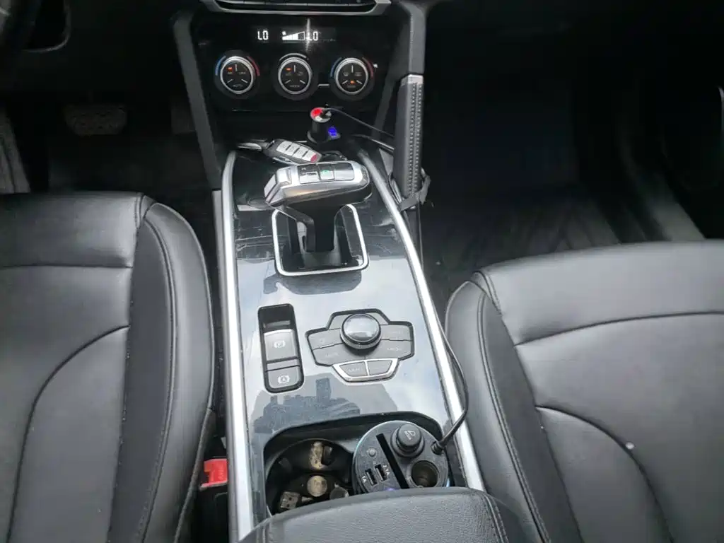 Фото 14 - Haval H6