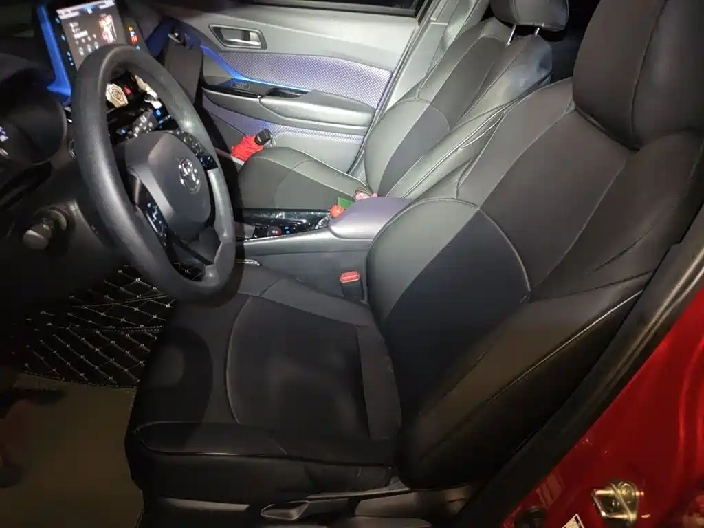 Toyota C-HR 2019 2018 2.0L Leading Sunroof Edition China VI