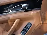 Фото 11 - Porsche Panamera