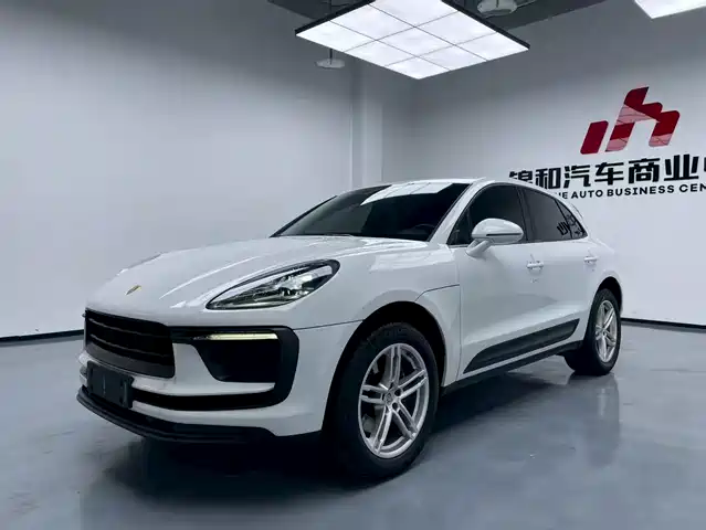 Porsche Macan 2023