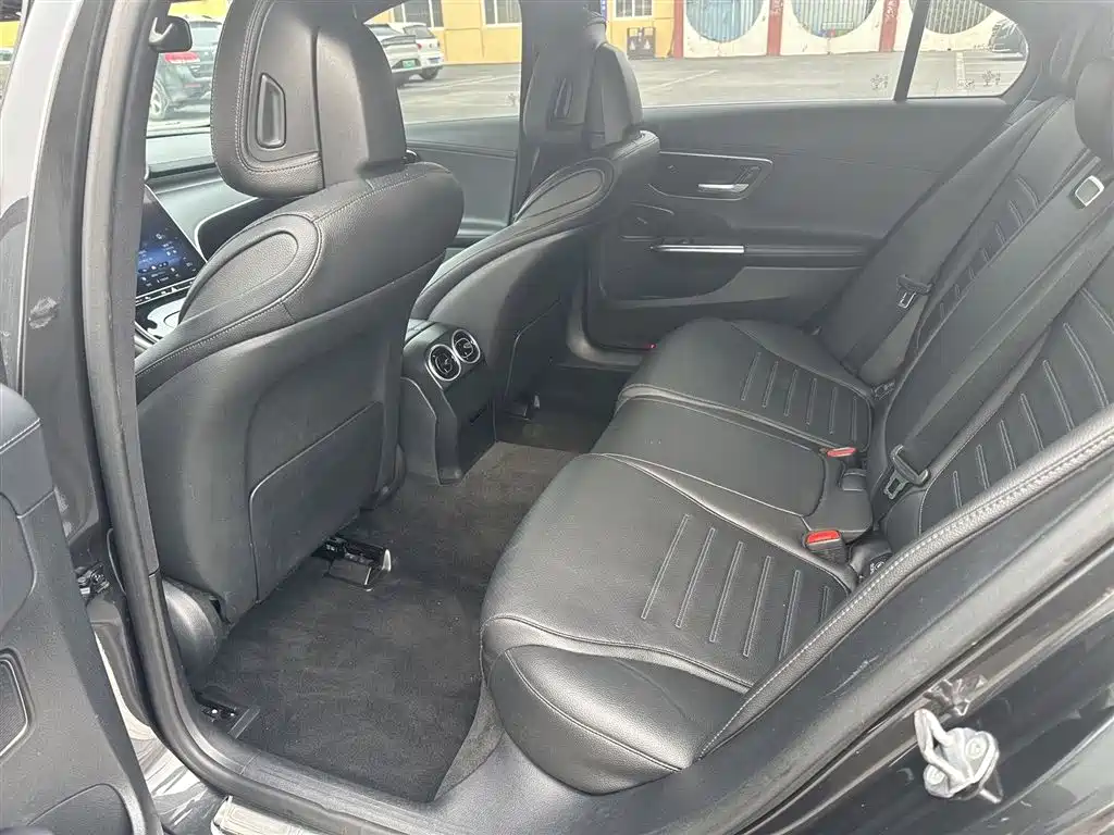 Mercedes-Benz C-Class 2022 C 200 L Sport Version фото 5