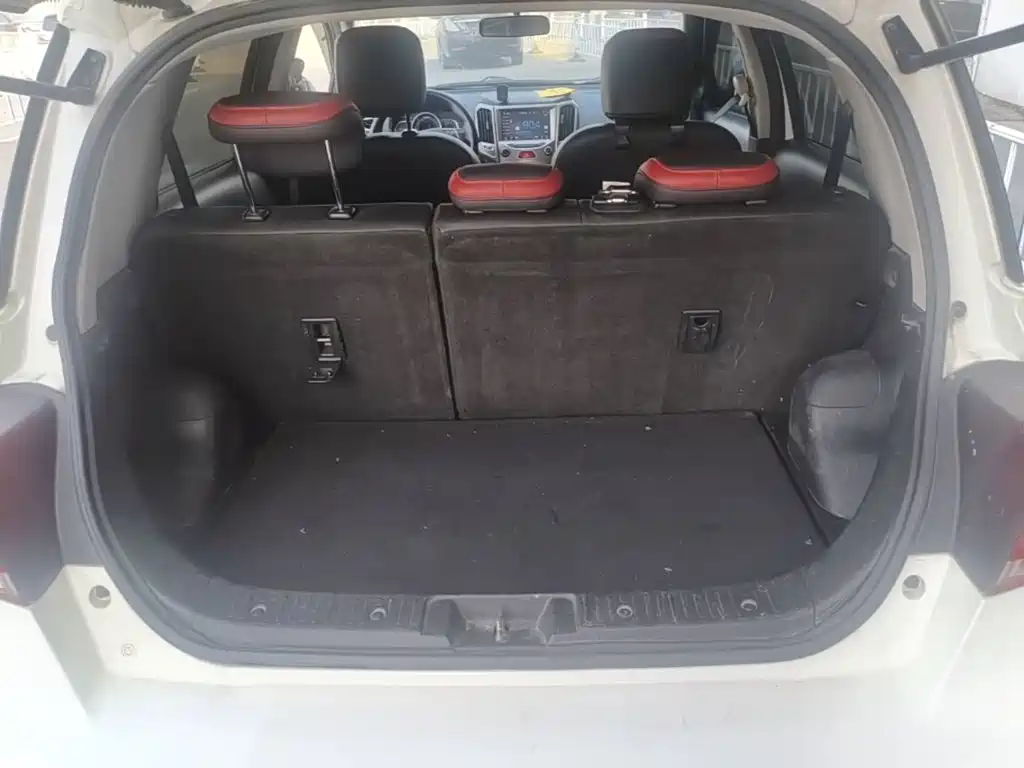 Фото 19 - Haval H1