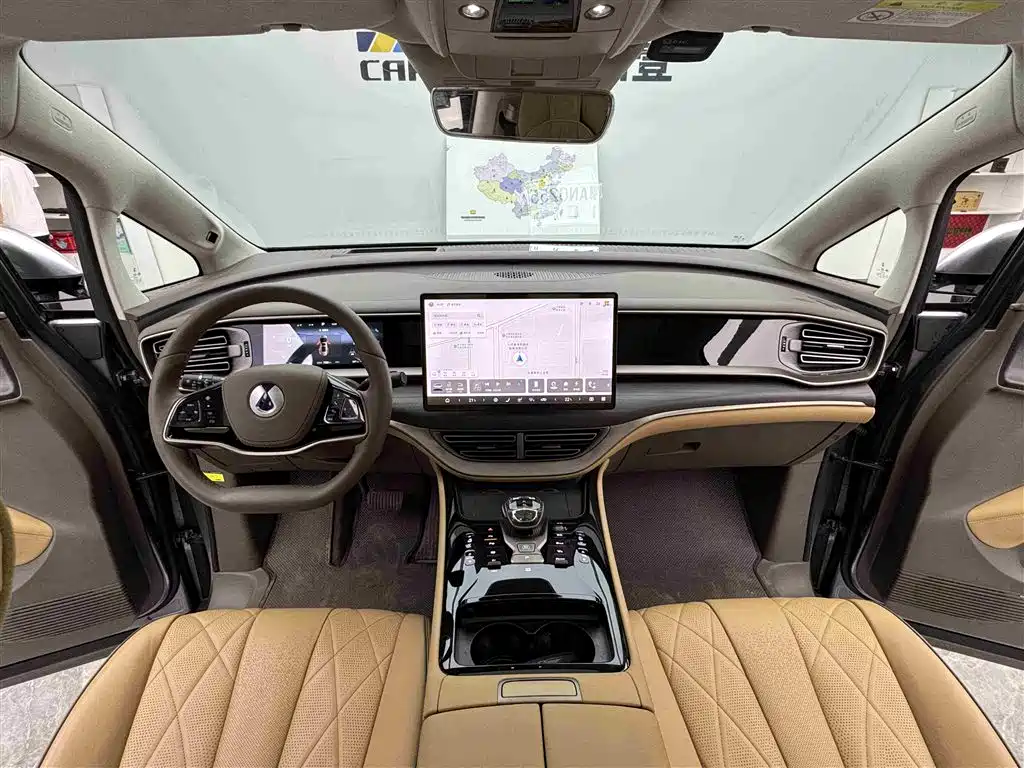 Denza D9 2022 DM-i 970 AWD Flagship фото 8