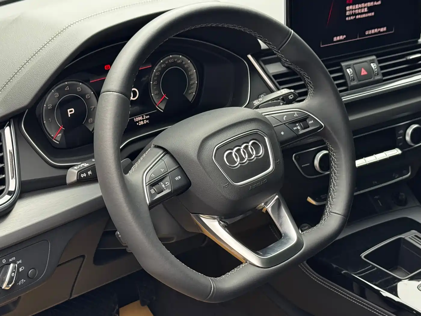 Audi Q5L 2022 40T Fashion Elegance фото 9