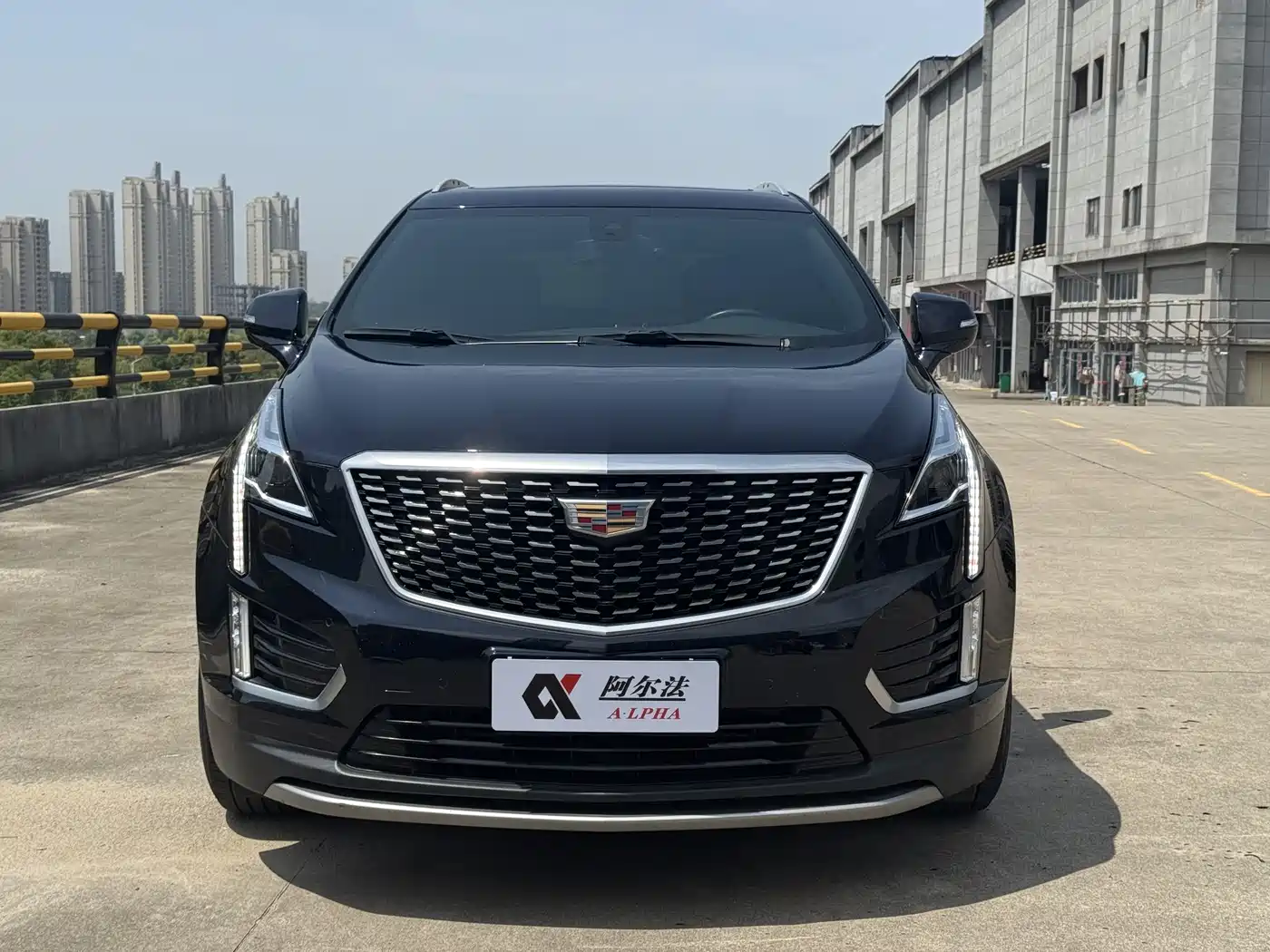 Cadillac XT5 2021 2.0T 2WD Luxury Edition фото 2