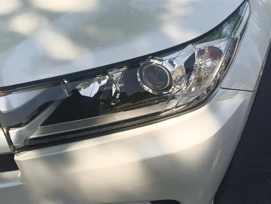 Toyota Highlander 2021 2.0T AWD Luxury 7-Seater фото 5