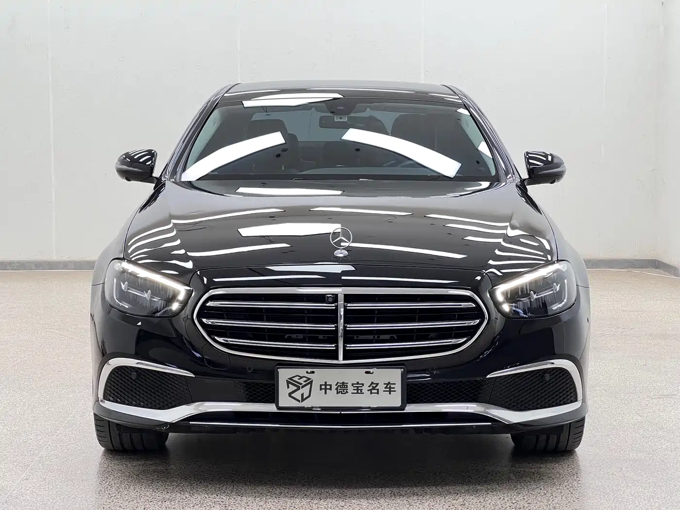 Mercedes-Benz E-Class 2022 E 300 L Luxury фото 2